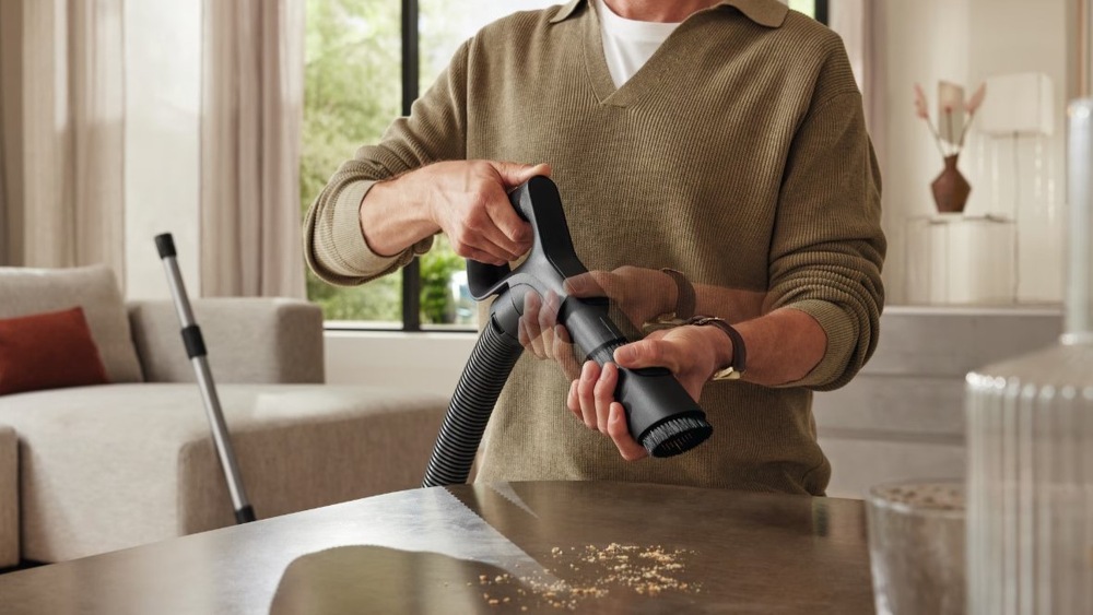 Podlahový vysavač Miele Guard L1 Cat & Dog černý