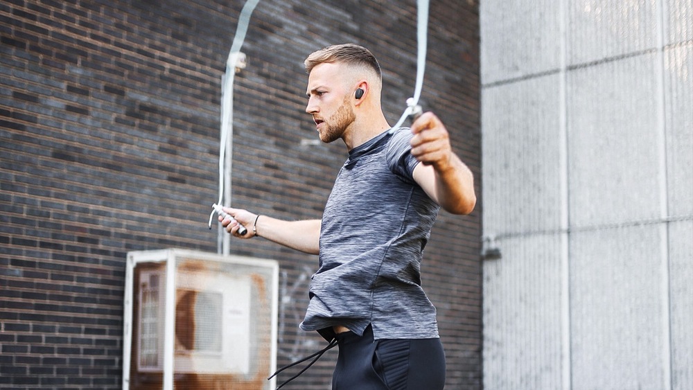 Sluchátka Bose Sport Earbuds bílá Sluchátka Bose Sport Earbuds bílá