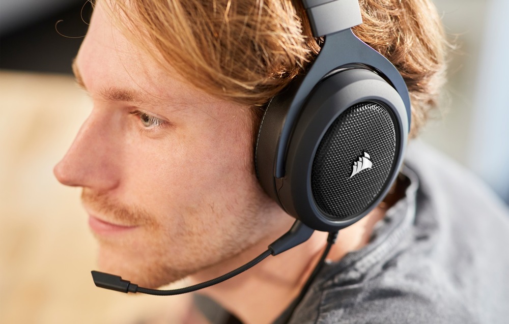 Headset Corsair HS60 Pro Surround černý/žlutý