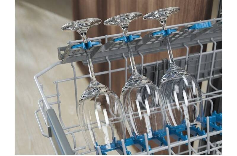 Myčka nádobí Electrolux 700 PRO EEM88510W https://www.kasa.cz/services/TsPreviewProduct/?match=ELEEEM88510W