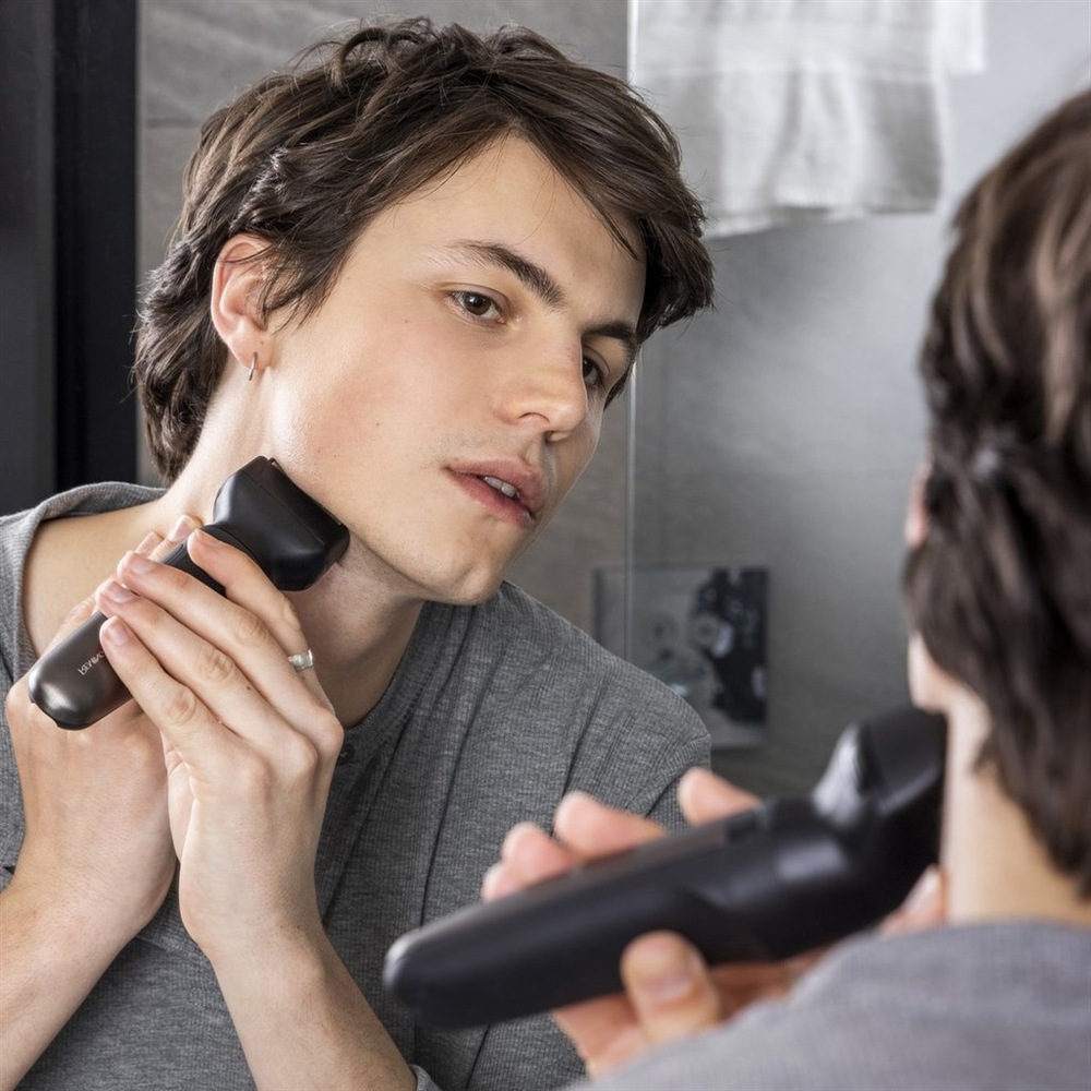 Zastřihovač multifunkční Remington PG780 One Total Body Multigroomer šedý Zastřihovač multifunkční Remington PG780 One Total Body Multigroomer šedý