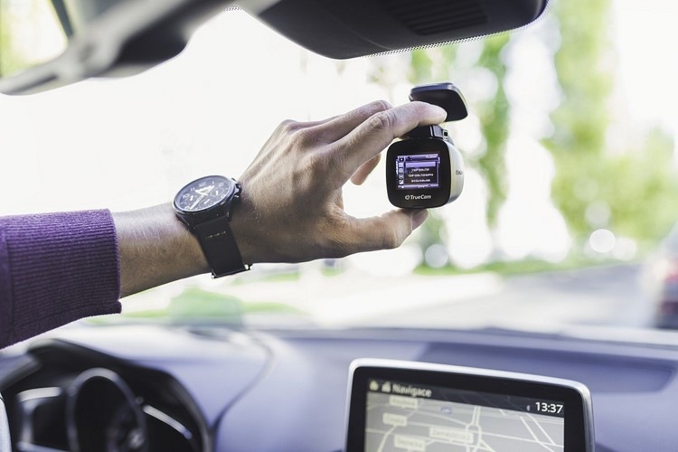 Autokamera TrueCam H5 WiFi černá