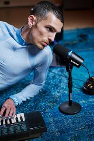 Mikrofon Shure MV7+ se stojanem černý

 obrázek produktu 9 z 10