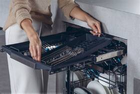 Myčka nádobí Haier XS 4A4M4PB 
