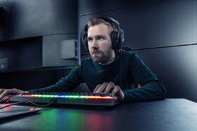 Headset Trust GXT 414 Zamak Premium Multiplatform Gaming černý

 obrázek produktu 10 z 13