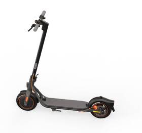 Elektrická koloběžka Ninebot by Segway Kickscooter F40E 

 obrázek produktu 1 z 22