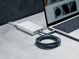 Nabíječka do sítě Epico 60W USB-C PD 18W, USB QC 3.0 bílá

 obrázek produktu 3 z 5