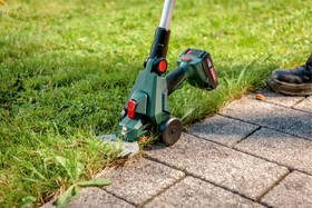 Nůžky na trávu Metabo SGS 18 LTX Q (bez baterie) 601609840 

 obrázek produktu 5 z 10