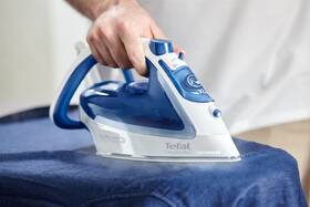 Žehlička Tefal FV5736E0 
