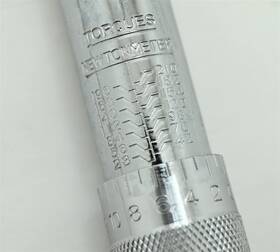 Klíč na kola Compass 1/2" 470 mm 28-210Nm černý

 obrázek produktu 4 z 6