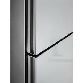 Chladnička s mrazničkou Electrolux LNT7ME36G2 bílá

 obrázek produktu 8 z 11