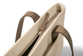 Taška tomtoc Versatile - T23 Laptop Tote Bag S khaki

 obrázek produktu 5 z 19