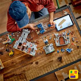 Stavebnice LEGO® Creator 3 v 1 31168 Středověký hrad a rytíři na koních 

 obrázek produktu 5 z 9