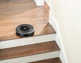 Robotický vysavač iRobot Roomba e5 černý

 obrázek produktu 5 z 10