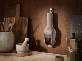 Akumulátorový vysavač Electrolux EH1EM10WB béžový

 obrázek produktu 2 z 5