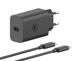 Nabíječka do sítě Motorola TurboPower 68W USB-C + kabel 1m černá barva
 Nabíječka do sítě Motorola TurboPower 68W USB-C + kabel 1m černá barva