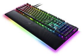 Klávesnice Razer BlackWidow V4 Pro (Yellow Switch) - US Layout černá

 obrázek produktu 2 z 18