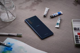 Mobilní telefon Sony 5 modrý

 obrázek produktu 11 z 13