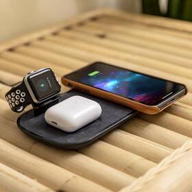 Bezdrátová nabíječka Mophie 3v1 černá

 obrázek produktu 3 z 6