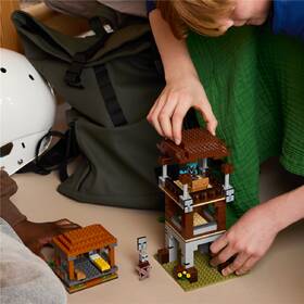 Stavebnice LEGO® Minecraft®  21278 Základna plenitelů a Ničitel 

 obrázek produktu 6 z 10
