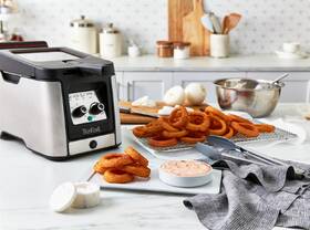 Fritéza Tefal Clear Duo FR600D10 

 obrázek produktu 9 z 25