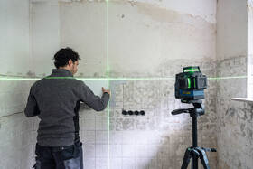 Čárový laser Bosch Professional GLL 12V-100-33 CG 

 obrázek produktu 7 z 7
