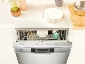 Myčka nádobí Electrolux ESI4501LOX 

 obrázek produktu 7 z 10