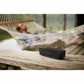 Přenosný reproduktor Bose SoundLink mini Special Edition černý

 obrázek produktu 6 z 9
