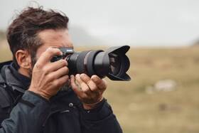 Objektiv Samyang AF 24-70 mm f/2.8 Sony FE černý

 obrázek produktu 7 z 9