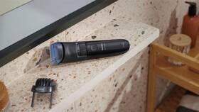 Zastřihovač vousů Philips BT3620/15 černý

 obrázek produktu 3 z 5