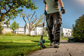 Nůžky na trávu Metabo PowerMaxx SGS 12 Q (bez baterie) 

 obrázek produktu 4 z 5