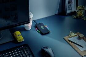 Bezdrátová nabíječka Trust Lumo10 RGB, QC 3.0 černá

 obrázek produktu 5 z 7