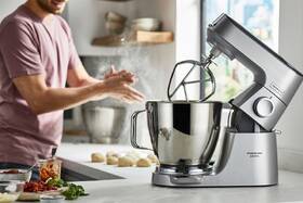 Kuchyňský robot KENWOOD KVL85.704SI stříbrná barva
