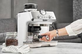 Pákový kávovar De'Longhi EC9155.W 

 obrázek produktu 5 z 15