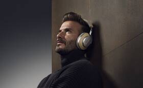 Sluchátka Bowers & Wilkins Px7 S2 modrá barva
