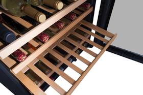 Vinotéka Amica WBA 4060 DB černá

 obrázek produktu 9 z 14