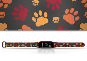 Řemínek Mi-Band na Xiaomi Mi Band 3/4 - motiv Kočičí tlapičky, černý 

 obrázek produktu 1 z 3