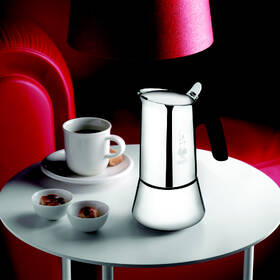 Moka konvice BIALETTI New Venus 6 

 obrázek produktu 2 z 2