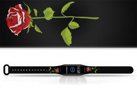 Řemínek Mi-Band na Xiaomi Mi Band 5/6 - motiv Červená růže, černý 

 obrázek produktu 1 z 3