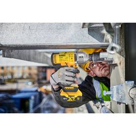 Utahovák rázový Dewalt DCF900P2T (s baterií) 

 obrázek produktu 4 z 4