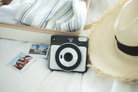 Instantní fotoaparát Fujifilm Instax Square SQ 6 černý/bílý

 obrázek produktu 6 z 7
