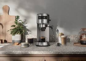 Pákový kávovar Electrolux E6EC1-6ST 

 obrázek produktu 16 z 17