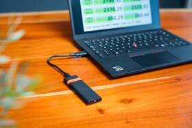 Externí rámeček Verbatim Store 'n' Go M.2 NVMe SSD Enclosure Kit, 10 Gbps, USB-C/A černý

 obrázek produktu 14 z 18