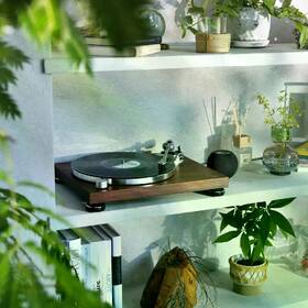 Gramofon Audio-technica AT-LPW50BTRW hnědý

 obrázek produktu 7 z 8