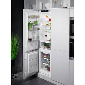 Chladnička s mrazničkou AEG SCE819E5TS bílá

 obrázek produktu 8 z 11