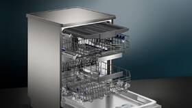 Myčka nádobí Siemens SN25EI13CE nerez

 obrázek produktu 6 z 22