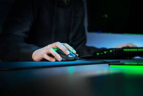 Myš Razer DeathAdder V2 černá

 obrázek produktu 6 z 10