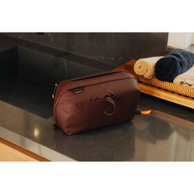 Pouzdro Peak Design Wash Pouch 2,5L vínové

 obrázek produktu 5 z 6