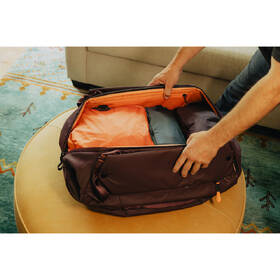 Batoh Peak Design Travel Duffelpack 65L vínová

 obrázek produktu 6 z 9