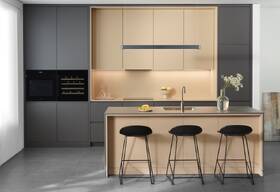 Vinotéka Amica WBA 4060 DB černá

 obrázek produktu 14 z 14